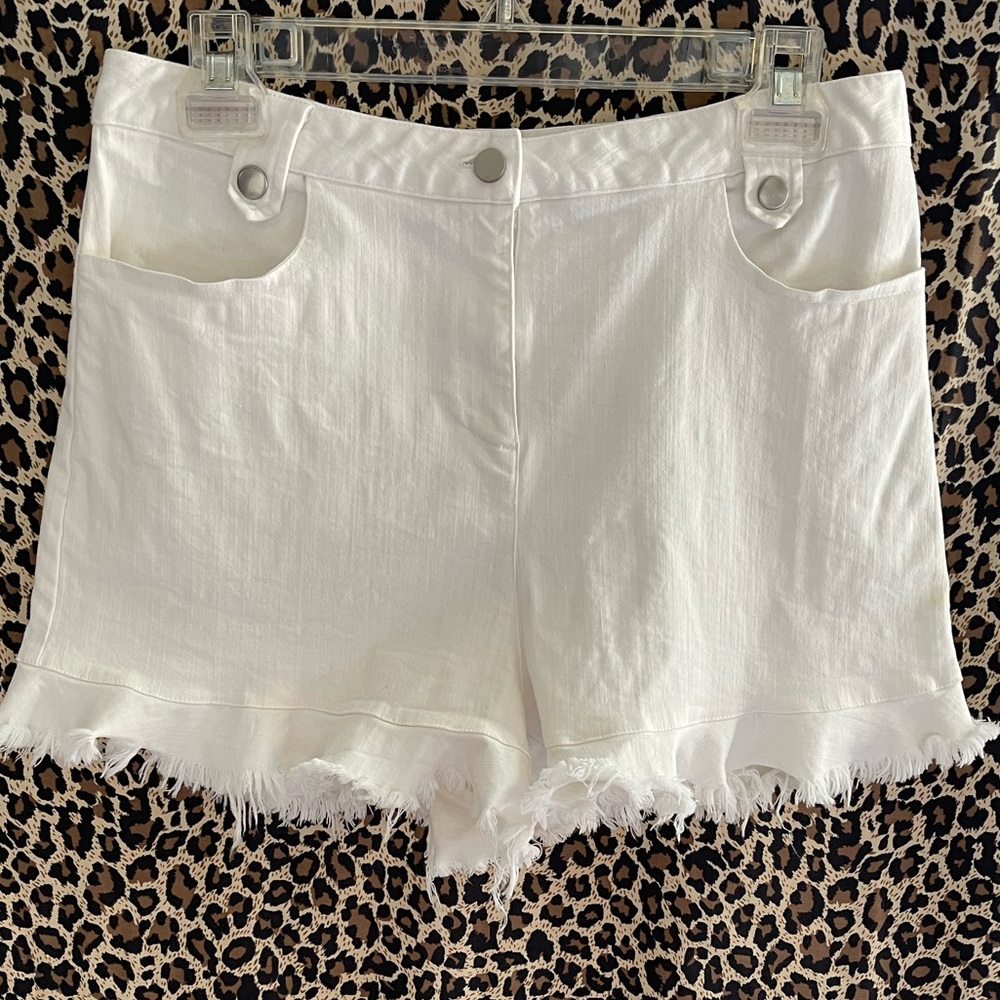 Sugarlips - White Jean Shorts with Frayed Hem